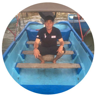 Barquero en tu viaje a Camboya
