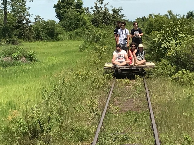 Miguel y Mercé en Camboya