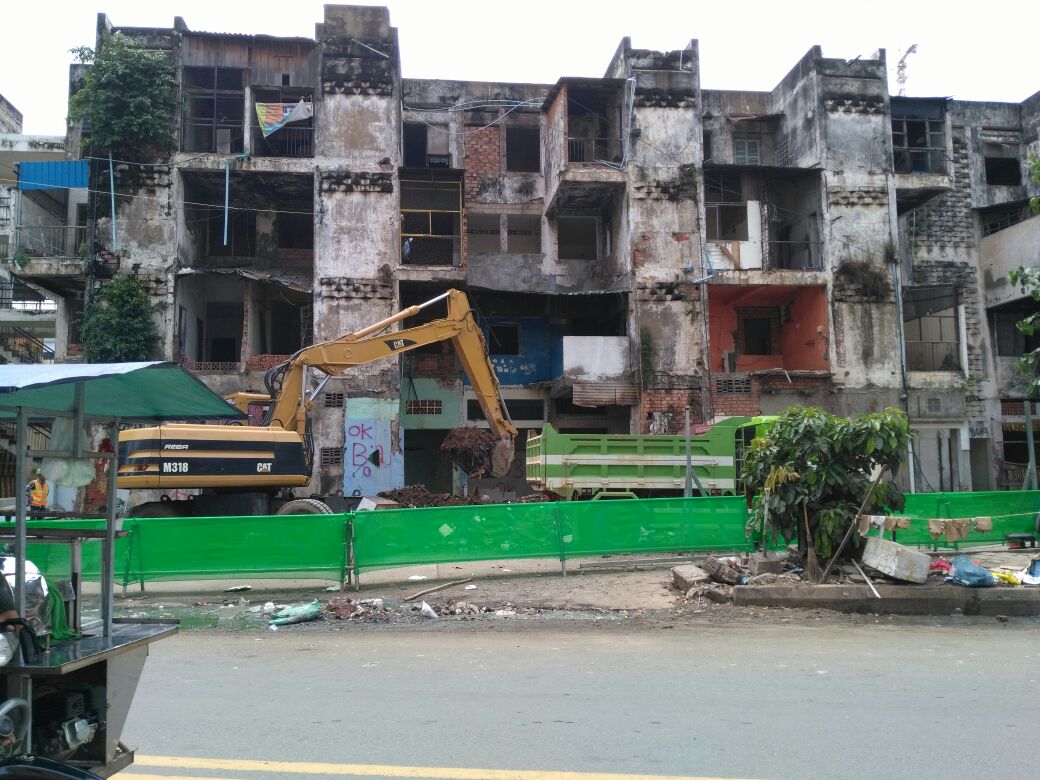 white Building, Phnom Penh, Camboya