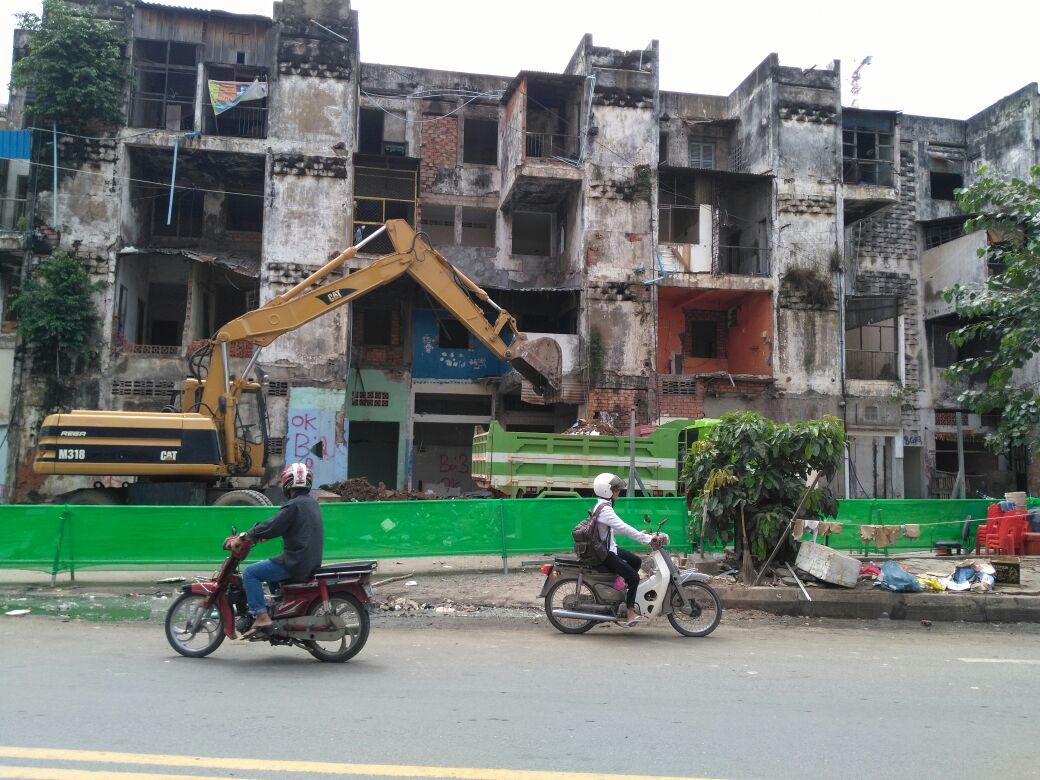 white Building, Phnom Penh, Camboya