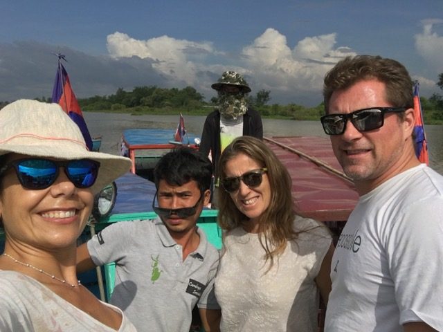 Dunia, alicia y German en Camboya