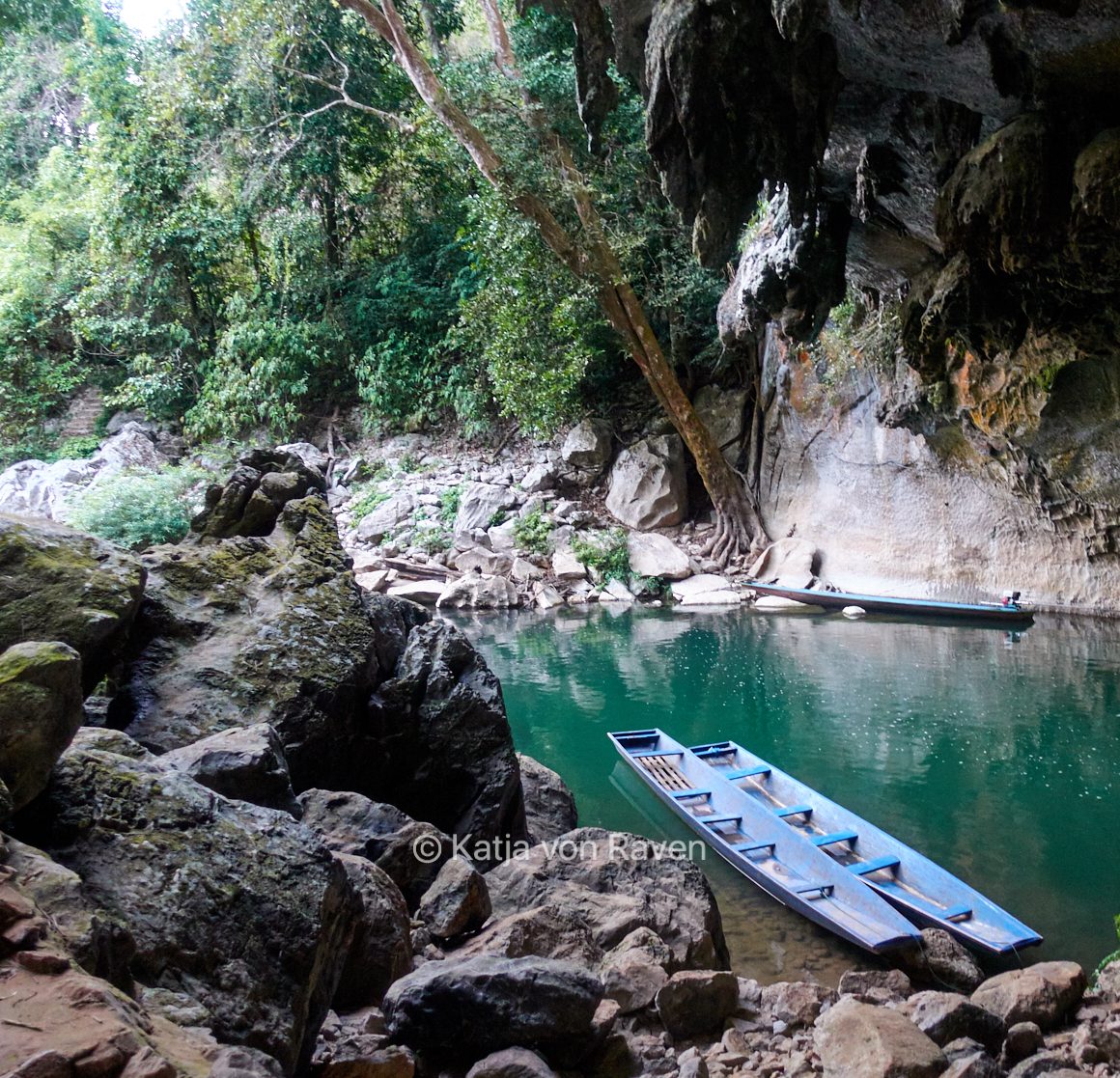 Kong Lor. Laos