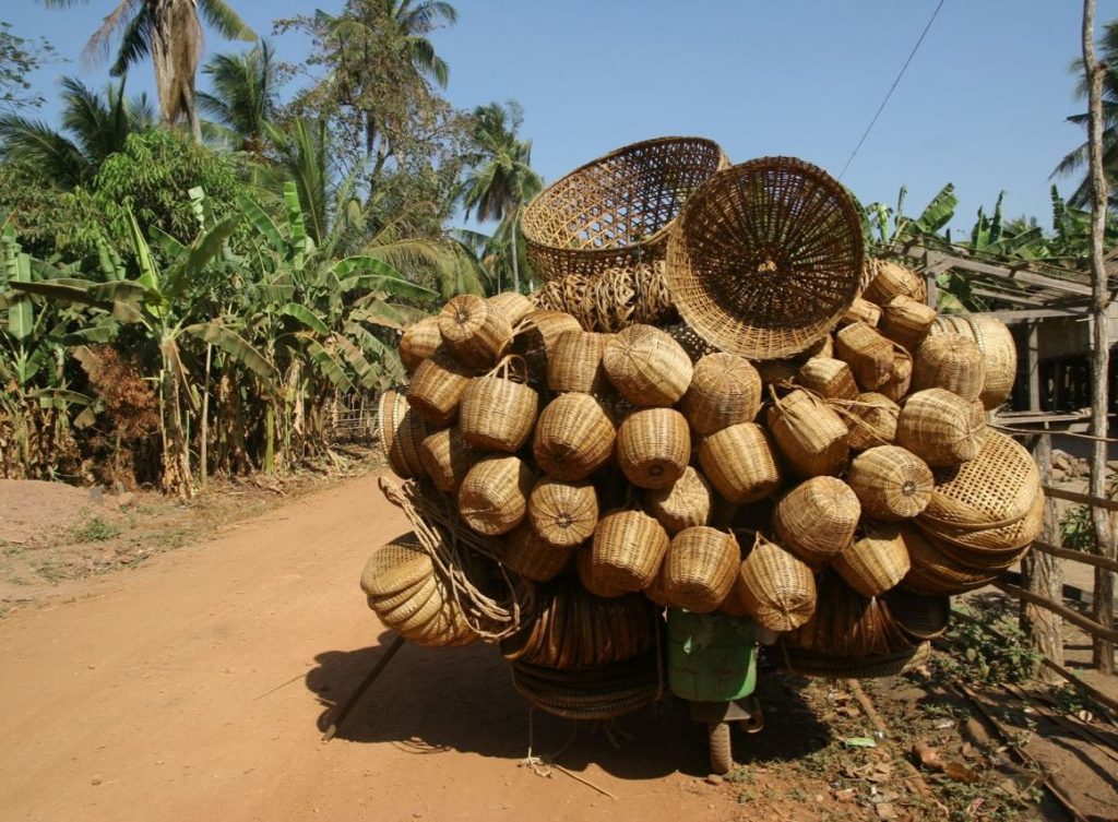 Imagen de cestas en un viaje a Camboya en grupo