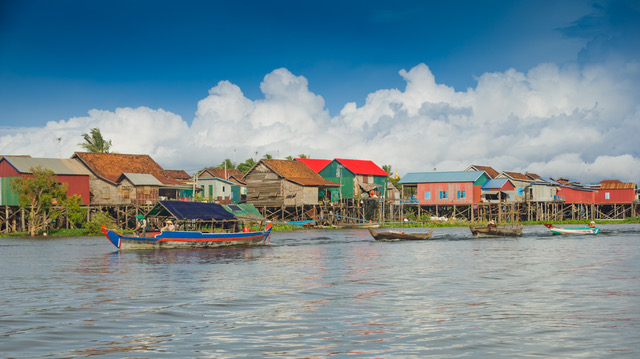 Aldea Flotante en Camboya