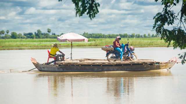 Ferry en Camboya