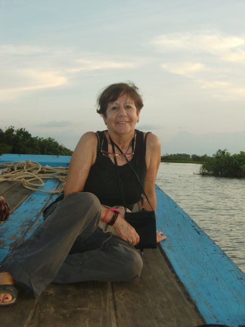Teresa en su viaje a Camboya