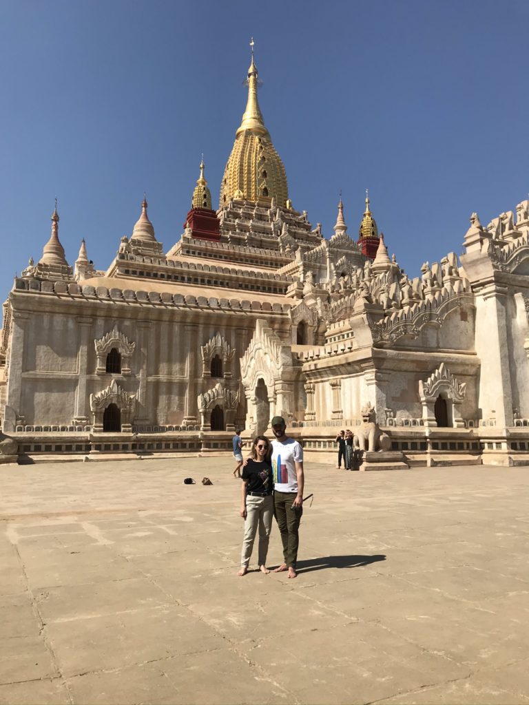 Templos de Bagan, Camboya y Birmana espectacular