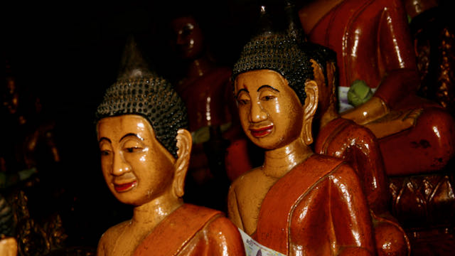 Figuras de buda en Camboya