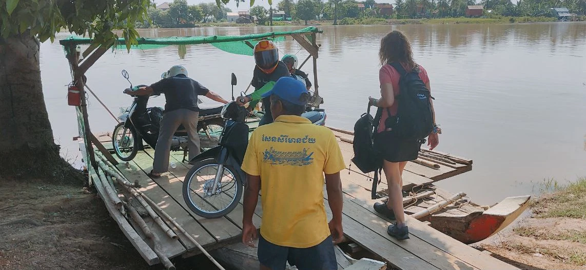 Cruzar un rio, una experiencia en Camboya