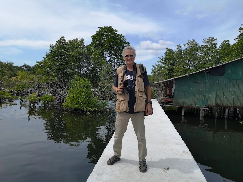 en una aldea en camboya