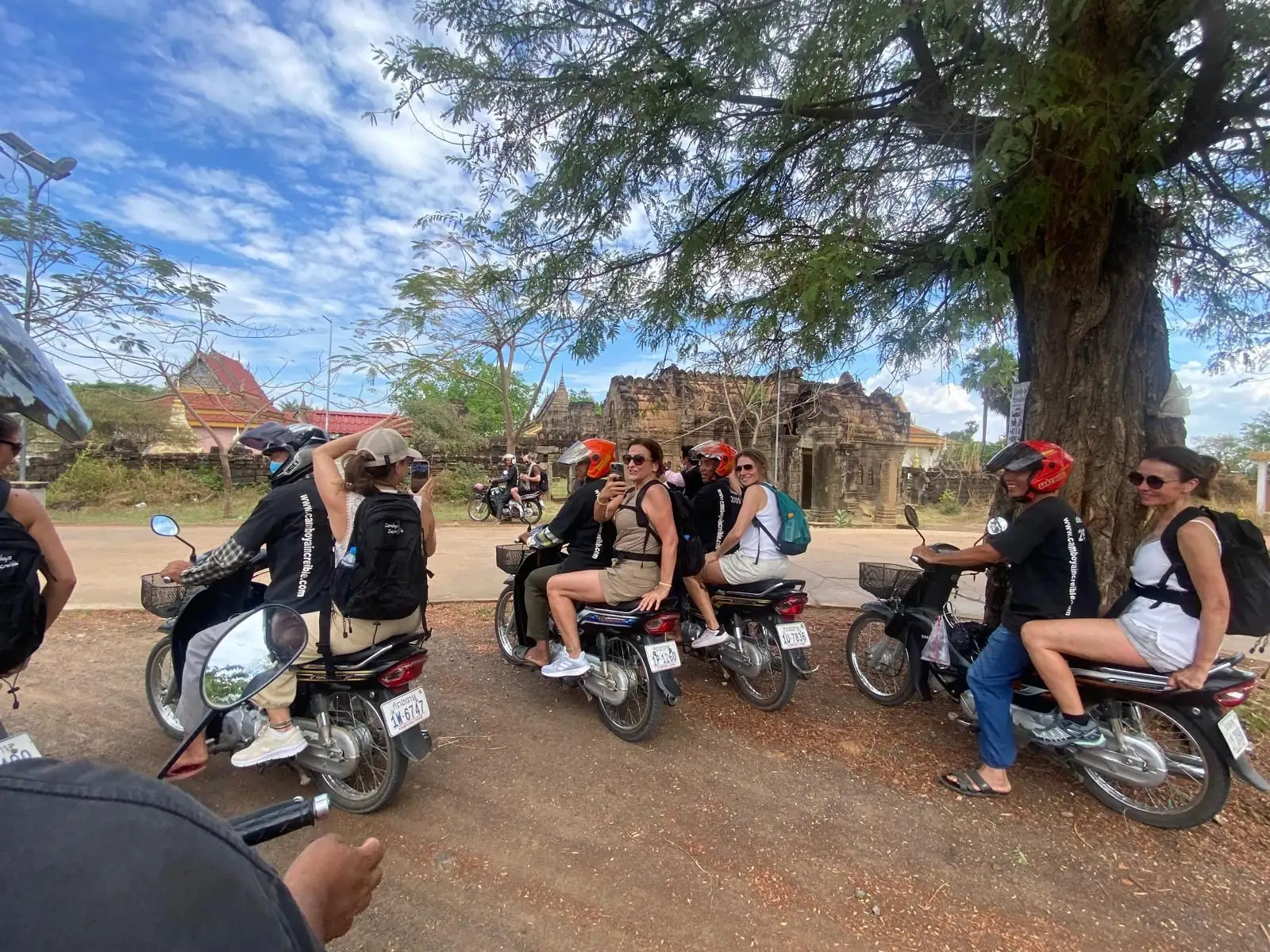 En moto por Camboya
