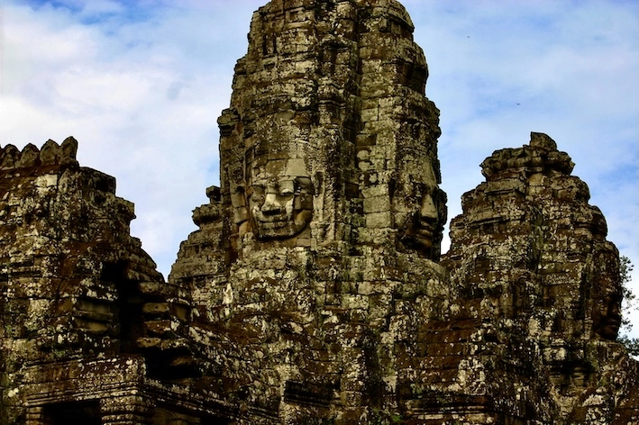Bayon, un templo único en una ruta por Camboya